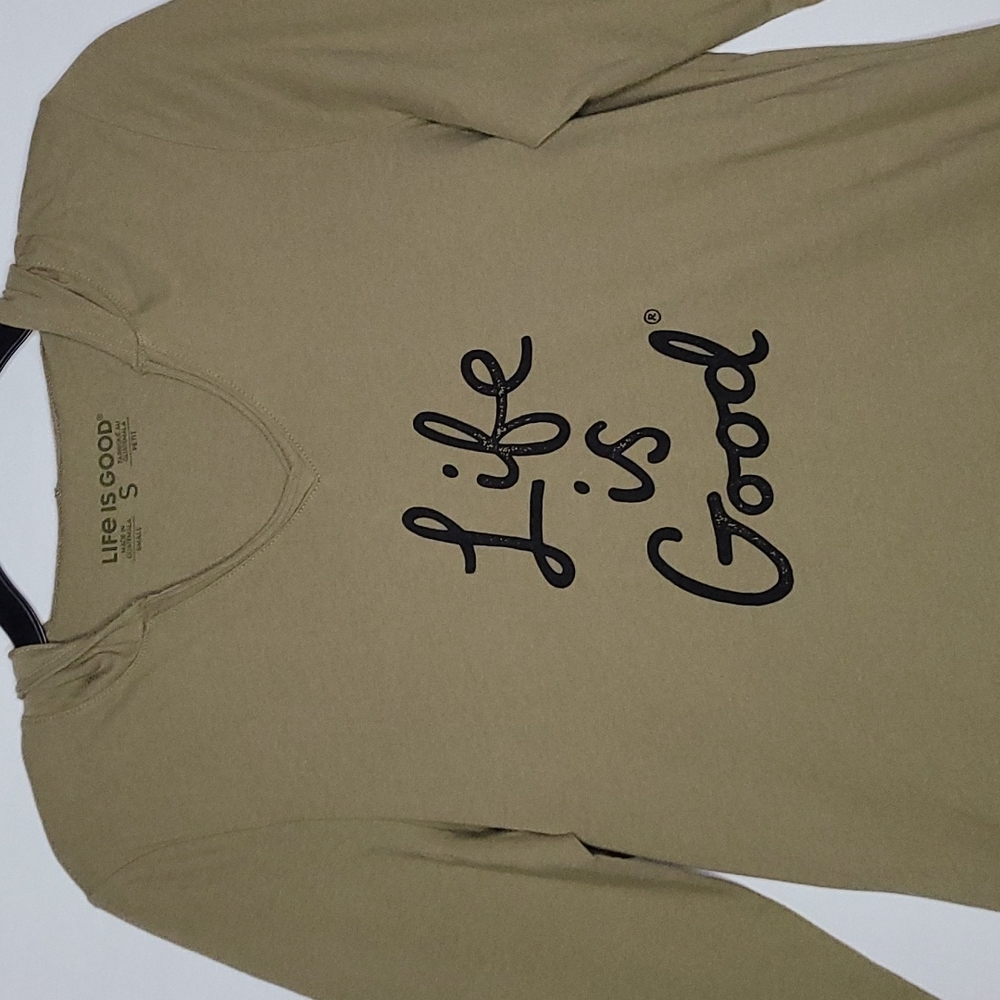 💰NWT! LIFE IS GOOD ▪︎ OLIVE GREEN LONG SLEEVE HOODED TOP ▪︎ SIZE S